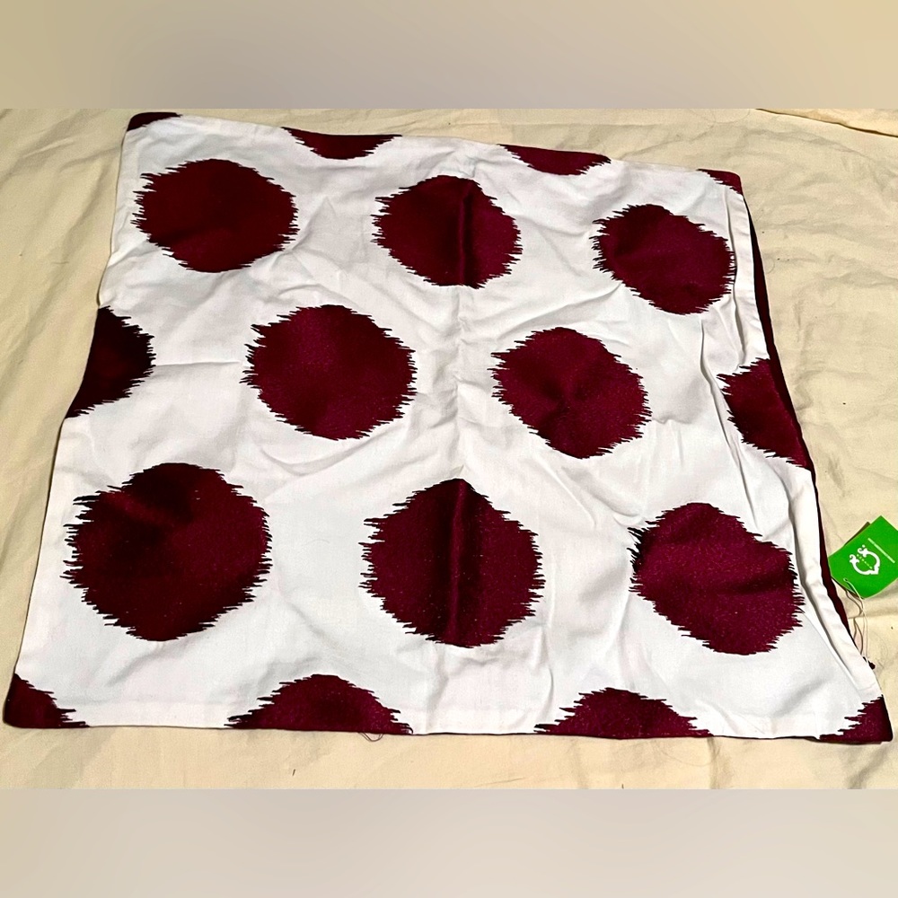 C Wonder Embroidered Chardonnay Polka Dot Pillow Sham